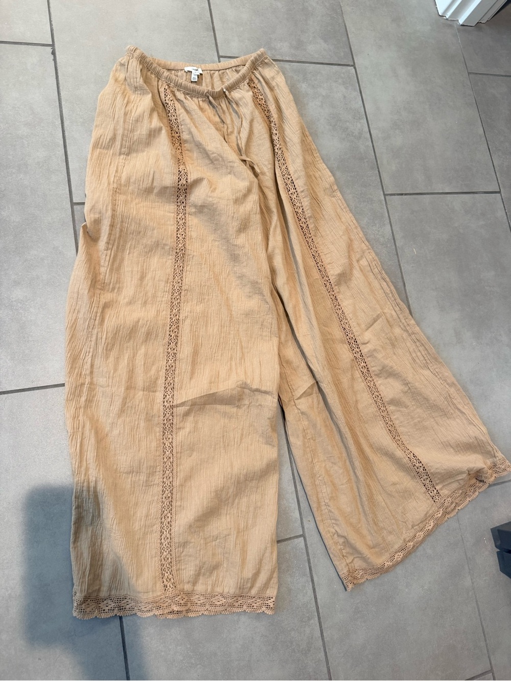 Aerie Wide-Leg Crochet-Trim 100% cotton Pants in Beige